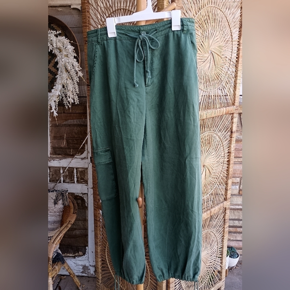 Young Fabulous Broke YFB Anthropologie Green Casual Bohemian Style Pants_L